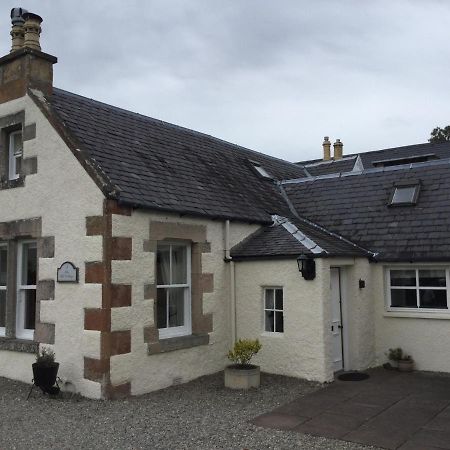 Three-Bedroom Old Cottage Free Parking Inverness Zewnętrze zdjęcie