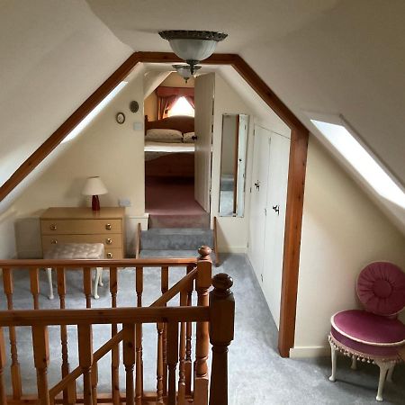 Three-Bedroom Old Cottage Free Parking Inverness Zewnętrze zdjęcie