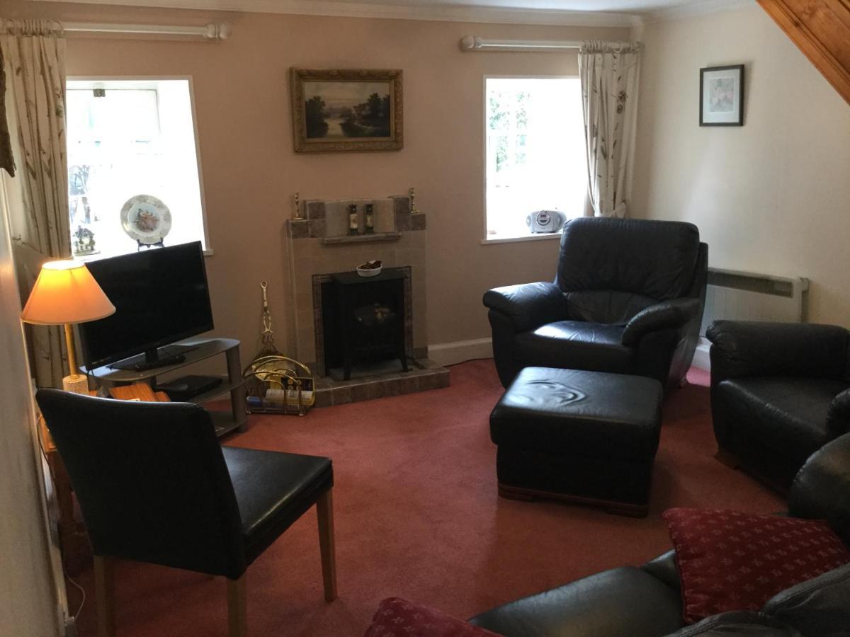 Three-Bedroom Old Cottage Free Parking Inverness Zewnętrze zdjęcie